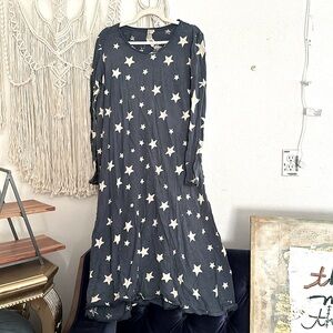 Magnolia Pearl Cotton Long Sleeved Tee Dress Blue White Stars O/S Worn 2/3 x